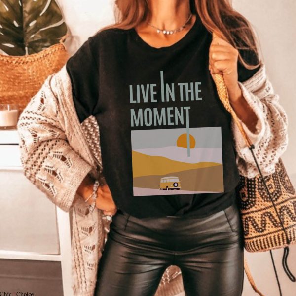 VW Camper Van T-Shirt Live In The Moment Aesthetic Vintage