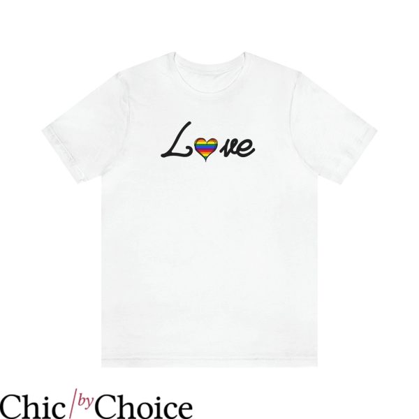 V Love T-Shirt Classic For Girlfriend Valentines Day