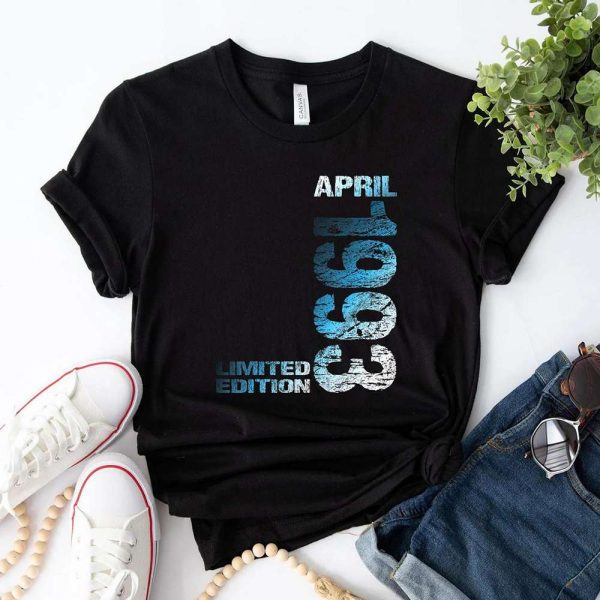 30th Birthday Awesome since April 1993 Born 30th Birthday Gift Ideas T-Shirt – Best gifts your whole family