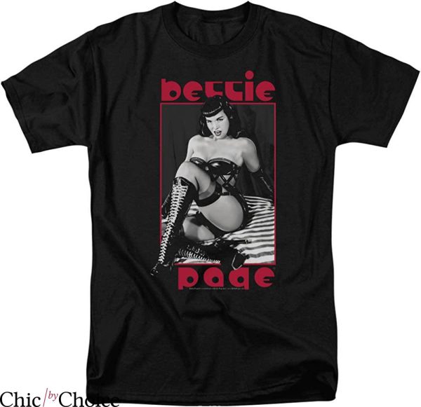 Betty Paige T-shirt Bettie Page With A Sexy Tight Leather