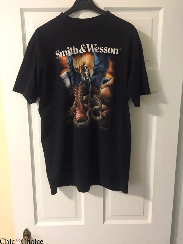 Smith And Wesson T-shirt Vintage Painting Freedom Or Die Gun
