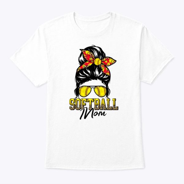 Womens Softball Mom Messy Bun Mama Softball Game Day Mothers Day T-Shirt