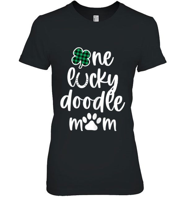 Funny Cute St Patricks Day Dog Lover One Lucky Doodle Mom