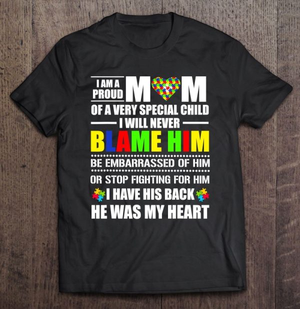 Proud Mom Of An Autistic Kid Tee Autism Mom S Gift