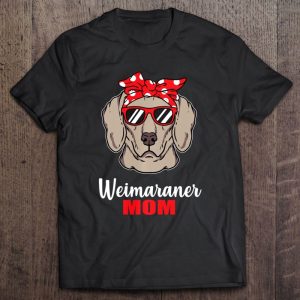 Weimaraner Mom Gift Idea Proud Dog Owner Pullover