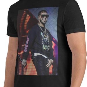 Anuel Aa T-Shirt Performing On Stage T-Shirt Trending