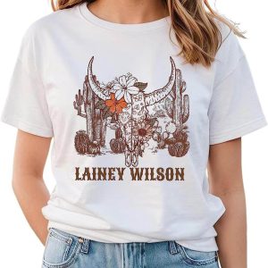 Lainey Wilson T-Shirt Retro Wild 90s T-Shirt Music