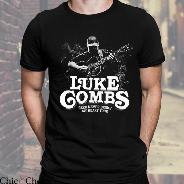 Luke Combs T-Shirt Playing The Guitar T-Shirt Music