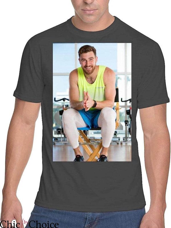 Travis Kelce T-Shirt Smiling Player T-Shirt NBA