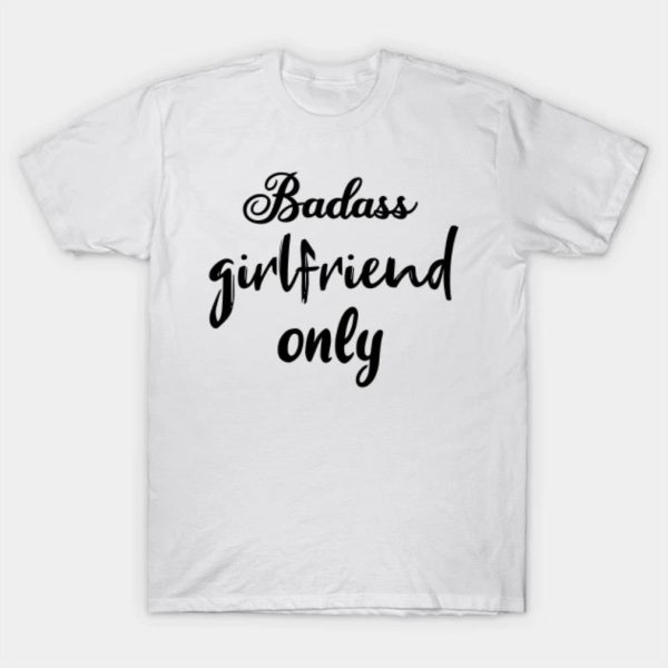 Badass girlfriend only Merry Christmas 2022 T-shirt