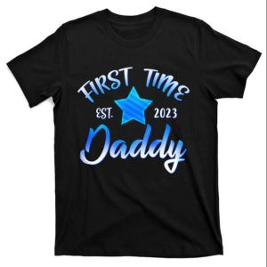 Cool First Time Daddy EST 2023 Blue Star T-Shirt – The Best Shirts For Dads In 2023 – Cool T-shirts Cool First Time Daddy EST 2023 Blue Star T-Shirt – The Best Shirts For Dads In 2023 – Cool T-shirts