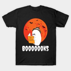 Cute ghost reading Halloween books t-shirt Cute ghost reading Halloween books t-shirt