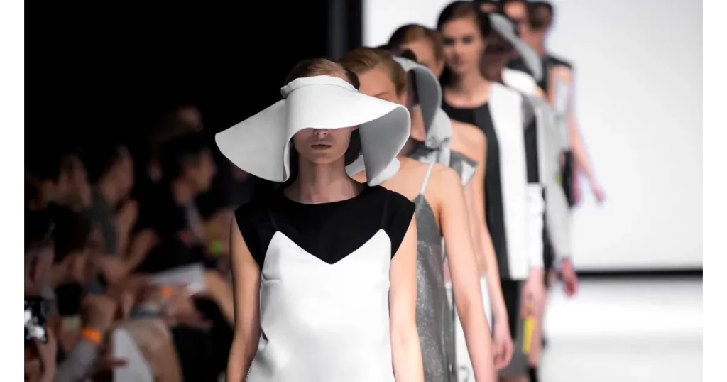 Easy Ways To Wear The Catwalk Trends