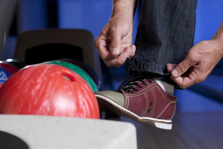 Perfect Your Game: A Guide On What To Wear When Bowling 5 what to wear when bowling