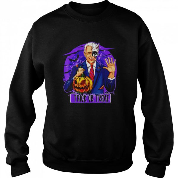 Joe Biden hold Pumpkin Trick or Treat Halloween T-Shirt