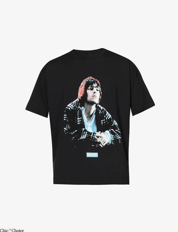 Liam Gallagher T-Shirt Sitting Alone T-Shirt Music
