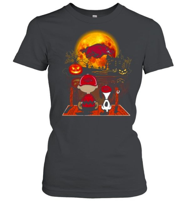 Snoopy and Charlie Brown Pumpkin Arkansas Razorbacks Halloween Moon shirt