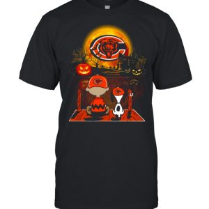 Snoopy and Charlie Brown Pumpkin Chicago Bears Halloween Moon shirt 1