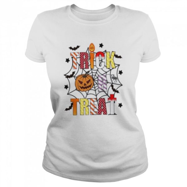 Spider Web Halloween Trick Or Treat Illustration shirt