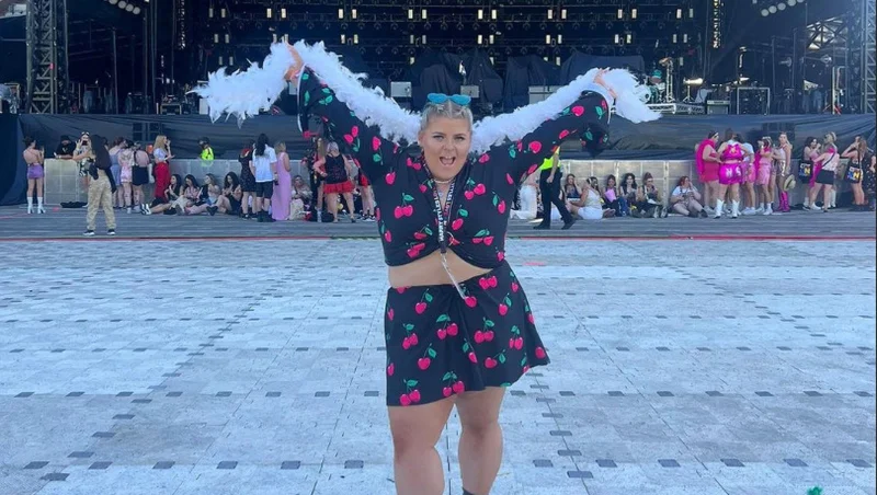 Love On Tour Outfits: Ultimate Style Guides For Fans 5 love on tour outfits