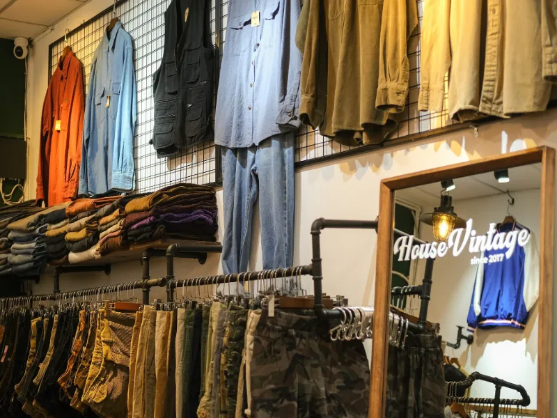 Styling With Nostalgia And The Charm Of Yesteryears: What Is Vintage Clothing? 36 what is vintage clothing