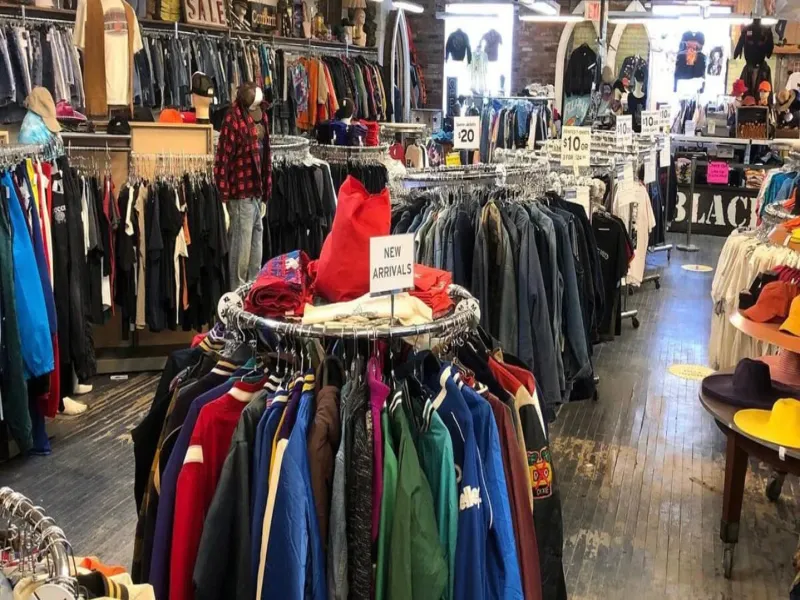 Styling With Nostalgia And The Charm Of Yesteryears: What Is Vintage Clothing? 38 what is vintage clothing