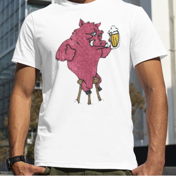 Beer Drinking Razorback Hog Vintage shirt