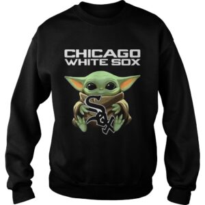 Baby Yoda Hug Chicago White Sox shirt 2 Baby Yoda Hug Chicago White Sox shirt 3