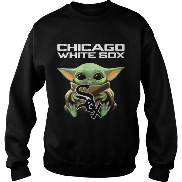 Baby Yoda Hug Chicago White Sox shirt