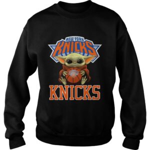 Baby Yoda Hug New York Knicks shirt 2 Baby Yoda Hug New York Knicks shirt 3