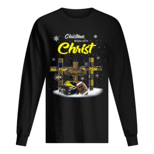 Christmas Begins With Michigan Wolverines shirt Christmas Begins With Michigan Wolverines shirt