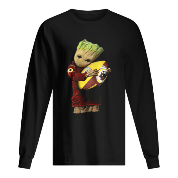 Groot hug Washington Redskins ball shirt