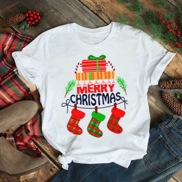 Hanging Socks Merry Christmas shirt