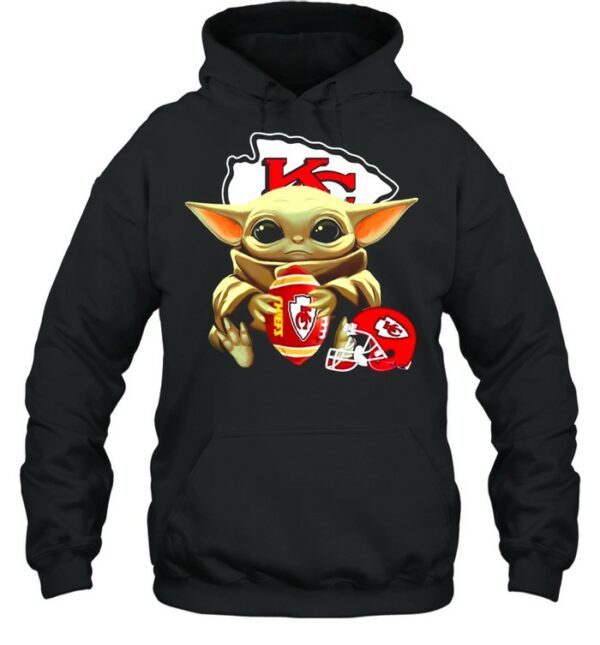 Helmet Kansas City Chiefs With Baby Yoda Hug Rugby Chiefs 2021 shirt