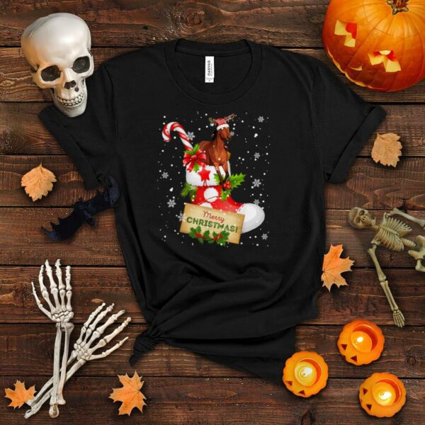 Merry Christmas Funny Santa Reindeer Horse In Sock Farmer T Shirt