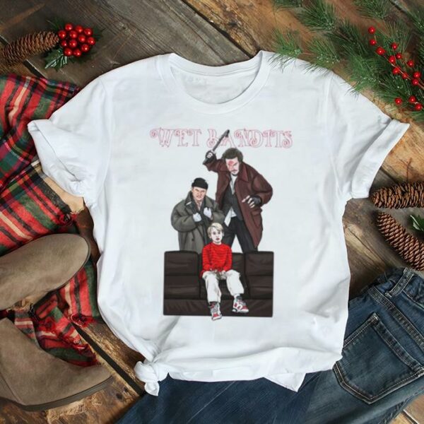 Wet Graphic Bandit Home Alone Funny Christmas Movie shirt