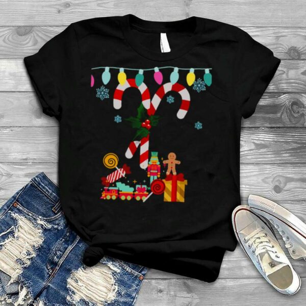 Big Candy Canes And Mistletoe Wishes Merry Christmas shirt