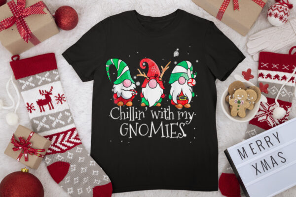 Chillin’ With My Gnomies Funny Family Matching Christmas T Shirt