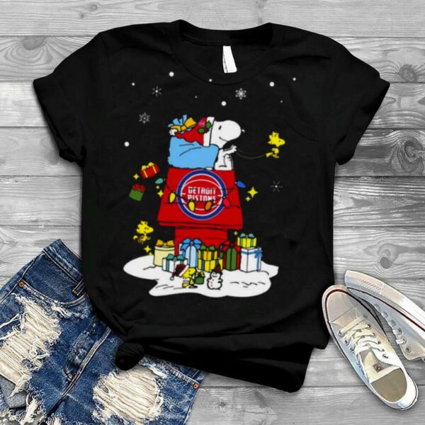 Detroit Pistons Santa Snoopy Wish You A Merry Christmas 2022 Shirt