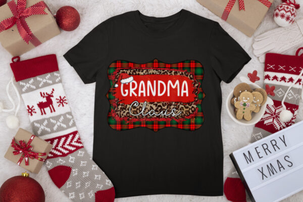 Funny Grandma Claus Leopard Buffalo Plaid Christmas Pajama T Shirt