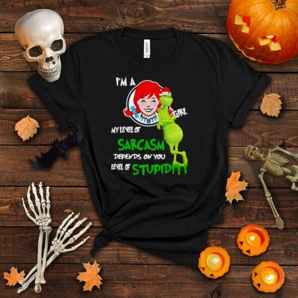 Grinch santa I’m a wendys girl my level of sarcasm depends on you level of stupidity christmas shirt