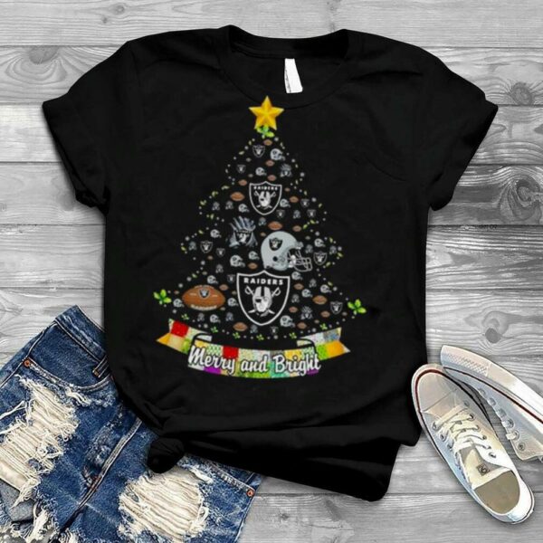 Merry And Bright Oakland Raiders NFL Christmas Tree 2022 Shirt