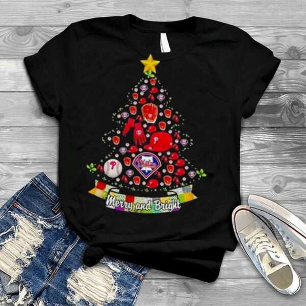 Merry And Bright Philadelphia Phillies MLB Christmas Tree 2022 Shirt