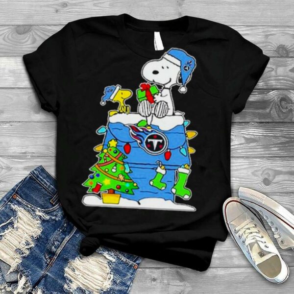 NFL Tennessee Titans Snoopy and Woodstock Merry Christmas shirt