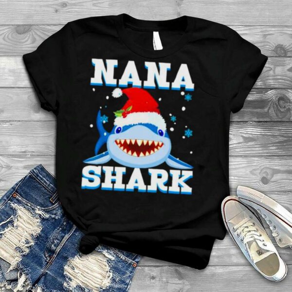 Nana Shark Santa Hat Merry Christmas shirt