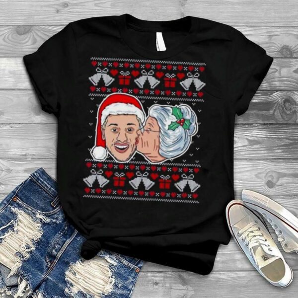 Santa Kissing mrs claus 2022 ugly christmas shirt