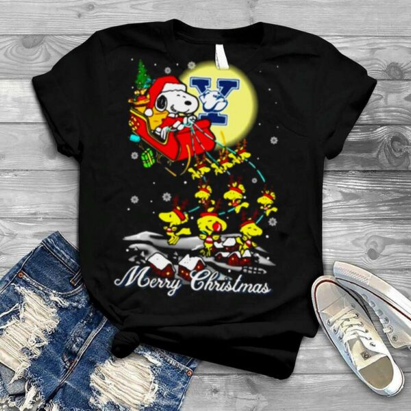 Santa Snoopy Sleigh Woodstock Yale Bulldogs Merry Christmas shirt