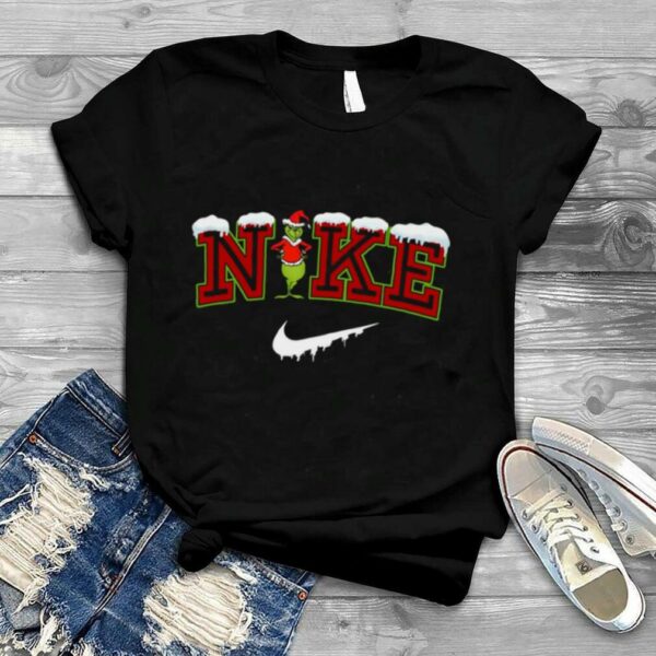 Snow Nike Logo X Grinch Funny Christmas Trendy 2022 shirt