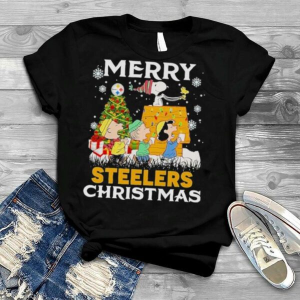 The Peanuts Snoopy And Friend Merry Steelers Christmas Shirt