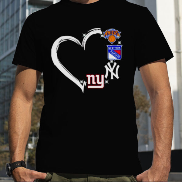 new York Knicks Rangers Yankees logo heart love shirt